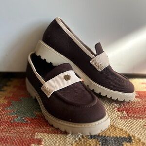 Vivaia Francesca chunky penny loafer